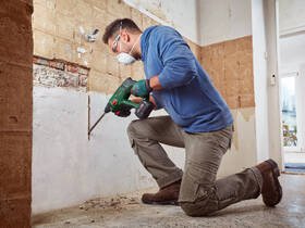 Kladivo Bosch UniversalHammer 18V (s batériou) 

 obrázok produktu 6 z 9