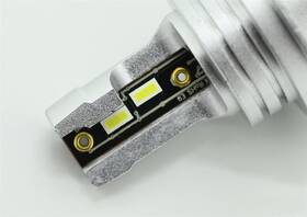 Autožiarovka Compass LED CSP chip 12V H4 (2 ks) 

 obrázok produktu 3 z 5