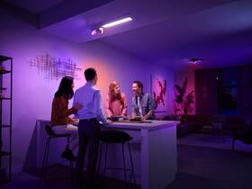 Bodové svietidlo Philips Centris White and Color Ambiance 3 Spot biele

 obrázok produktu 5 z 5