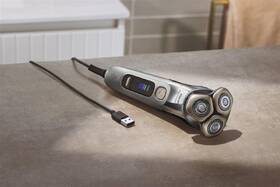 Holiaci strojček Philips XP9404/46 chróm

 obrázok produktu 21 z 25