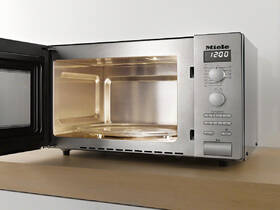 Mikrovlnná rúra Miele M6012 SC nerez

 obrázok produktu 1 z 4