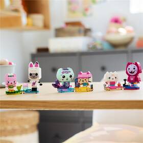 Stavebnica LEGO® Gabinin kúzelný domček 11215 Gabi a jej mačací kamaráti z kociek 

 obrázok produktu 7 z 9