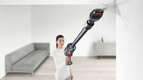 Tyčový vysávač Dyson V10 Total Clean strieborný

 obrázok produktu 6 z 9