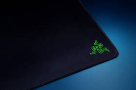 Podložka pod myš Razer Gigantus, 45,5 × 45,5 cm čierna

 obrázok produktu 2 z 5
