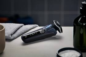 Holiaci strojček Philips S5885/10 čierny/modrý

 obrázok produktu 14 z 20