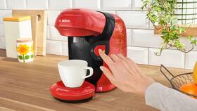 Kapsulový kávovar Bosch TAS113E červený

 obrázok produktu 8 z 11