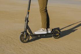 Elektrická kolobežka Segway MAX G2 E 

 obrázok produktu 19 z 28
