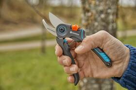 Nožnice záhradné Gardena ExpertCut 

 obrázok produktu 4 z 6