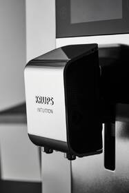 Automatický kávovar Krups EA875E10 čierny/chróm

 obrázok produktu 6 z 26