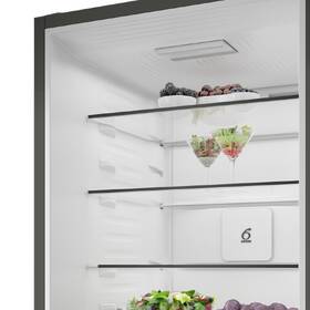 Chladnička s mrazničkou Whirlpool WHK 26413 X6EA1 nerez

 obrázok produktu 3 z 10