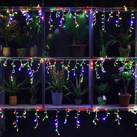 Vianočné osvetlenie ColorWay vnútorné, 100 LED, 3× 0,6m, IP20, USB, viacfarebné 

 obrázok produktu 3 z 10