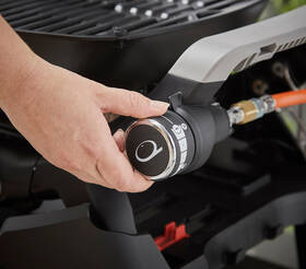 Gril záhradný plynový Weber Q 1200N Stand čierny

 obrázok produktu 5 z 11