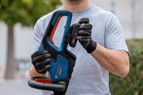 Nožnice na živý plot Bosch Professional GHE 18V-50 PRO (bez batérie) 

 obrázok produktu 2 z 10