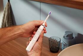 Zubná kefka Philips HX7410/02 biela

 obrázok produktu 14 z 16