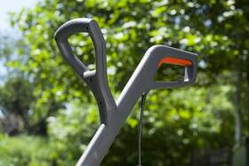Kosačka strunová Gardena SmallCut 300/23 

 obrázok produktu 4 z 7