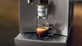 Automatický kávovar Philips EP6551/91 sivý

 obrázok produktu 9 z 12