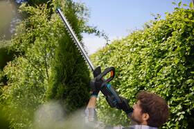 Nožnice na živý plot Gardena EasyCut 55/18V (s baterií) 14735-20 

 obrázok produktu 5 z 5