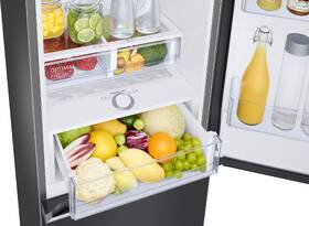 Chladnička s mrazničkou Samsung RB34C605CB1/EF čierna

 obrázok produktu 7 z 9