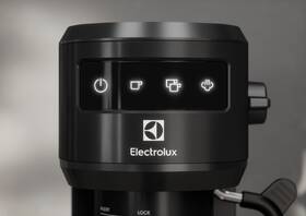 Pákový kávovar Electrolux E6EC1-6BST 

 obrázok produktu 4 z 17