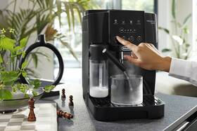 Automatický kávovar De'Longhi ECAM 220.60B čierny

 obrázok produktu 15 z 18