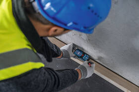 Laserový diaľkomer Bosch GLM 40-31 

 obrázok produktu 7 z 7