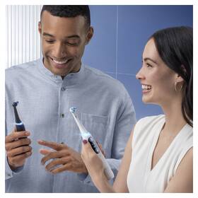 Zubná kefka Oral-B Black Onyx 

 obrázok produktu 6 z 9
