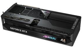 Grafická karta GIGABYTE GeForce RTX 5080 MASTER 16G 

 obrázok produktu 4 z 9