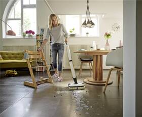 Čistič tvrdých podláh Kärcher FC 7 Cordless biela

 obrázok produktu 2 z 6