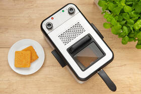 Fritéza Sencor SFR 7200SS 

 obrázok produktu 13 z 20