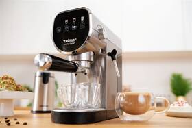 Pákový kávovar Zelmer ZCM7300 strieborný

 obrázok produktu 8 z 13