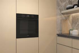 Rúra Whirlpool OMK58RU0B čierna

 obrázok produktu 8 z 14