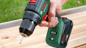 Vŕtací skrutkovač Bosch UniversalDrill 18V-55 (s batériou) 0.603.9D7.002 

 obrázok produktu 4 z 4