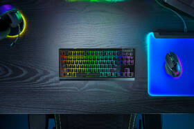 Klávesnica Razer BlackWidow V4 Tenkeyless HyperSpeed - US Layout čierna

 obrázok produktu 12 z 14
