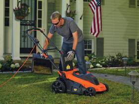 Kosačka Black-Decker LM2000 

 obrázok produktu 1 z 3