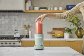 Stolný mixér Nutribullet NB907MAJD zelený

 obrázok produktu 4 z 5