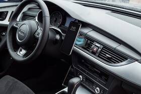 Držiak na mobil FIXED Icon Air Vent do ventilácie čierny

 obrázok produktu 12 z 15