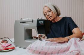 Šijací stroj Veritas Power Stitch PRO červený

 obrázok produktu 28 z 31