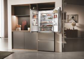 Americká chladnička Haier HFR3718ENMM strieborná/nerez

 obrázok produktu 20 z 22