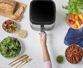 Fritéza teplovzdušná RUSSELL HOBBS 27610-56, 4,3 l čierna

 obrázok produktu 11 z 20