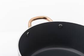 Kastról s pokrievkou Lamart LT1241 Orro, 24 cm čierny

 obrázok produktu 10 z 10