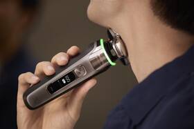 Holiaci strojček Philips XP9202/10 sivý

 obrázok produktu 11 z 20
