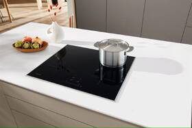 Indukčná varná doska Miele KM 7361 FR čierna

 obrázok produktu 2 z 3