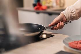 Panvica Tefal B9220204, 20 cm nerez

 obrázok produktu 12 z 17
