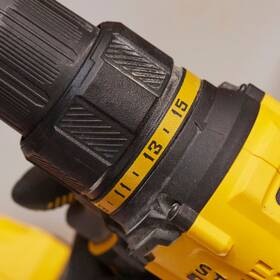 Vŕtací skrutkovač Stanley SFMCD710D2K-QW (s batériou) 

 obrázok produktu 5 z 5