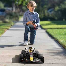 RC formule Maisto RedBull RACING RB19 2023 (11 Sergie Pérez) 

 obrázok produktu 15 z 17