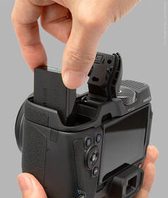 Predlžovací grip Canon EG-E1 pre EOS RP 

 obrázok produktu 3 z 3