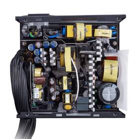 Zdroj Cooler Master MWE 750 Bronze čierny

 obrázok produktu 9 z 9