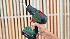Vŕtací skrutkovač Bosch UniversalDrill 18V-60 (s batériou) 0.603.9D7.001 

 obrázok produktu 3 z 4
