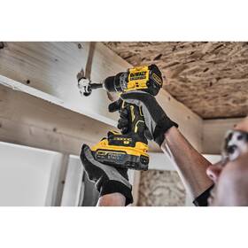 Aku vŕtačka Dewalt DCD800H2T (s batériou) 

 obrázok produktu 5 z 8