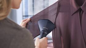 Ručný naparovač odevov Philips GC810/20 

 obrázok produktu 4 z 9